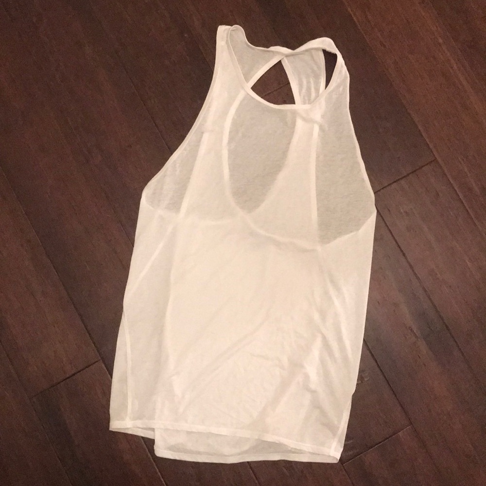 Lululemon Sheer tank